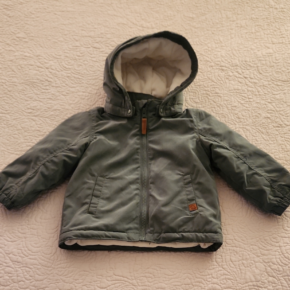 H&M Cozy White and Gray Jacket